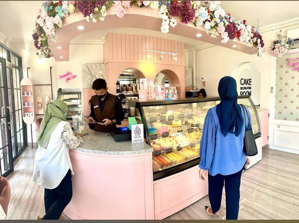 Toko Kue Cianjur - Katumbiri Custom Cake